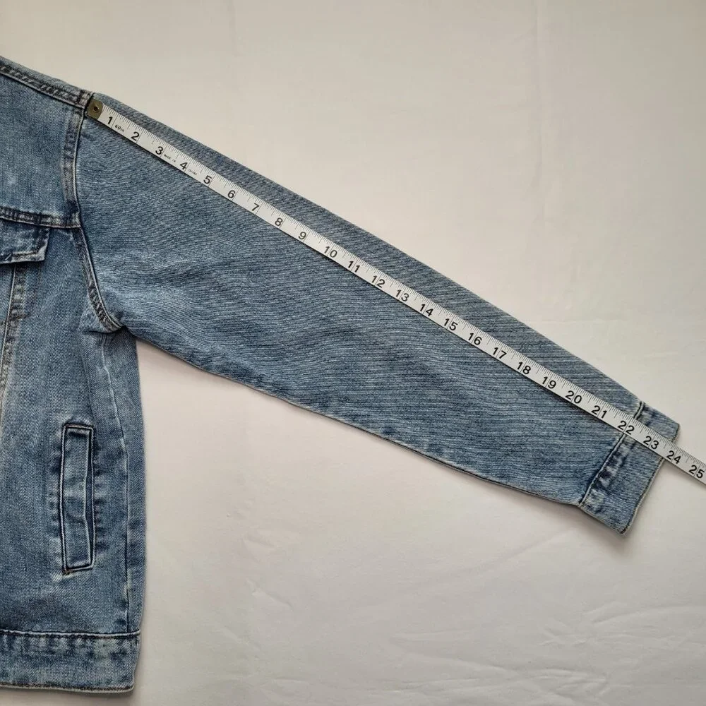 Patpat Mama Distressed Denim Jean Jacket Medium Light Wash Streetwear - Picture 11 of 14
